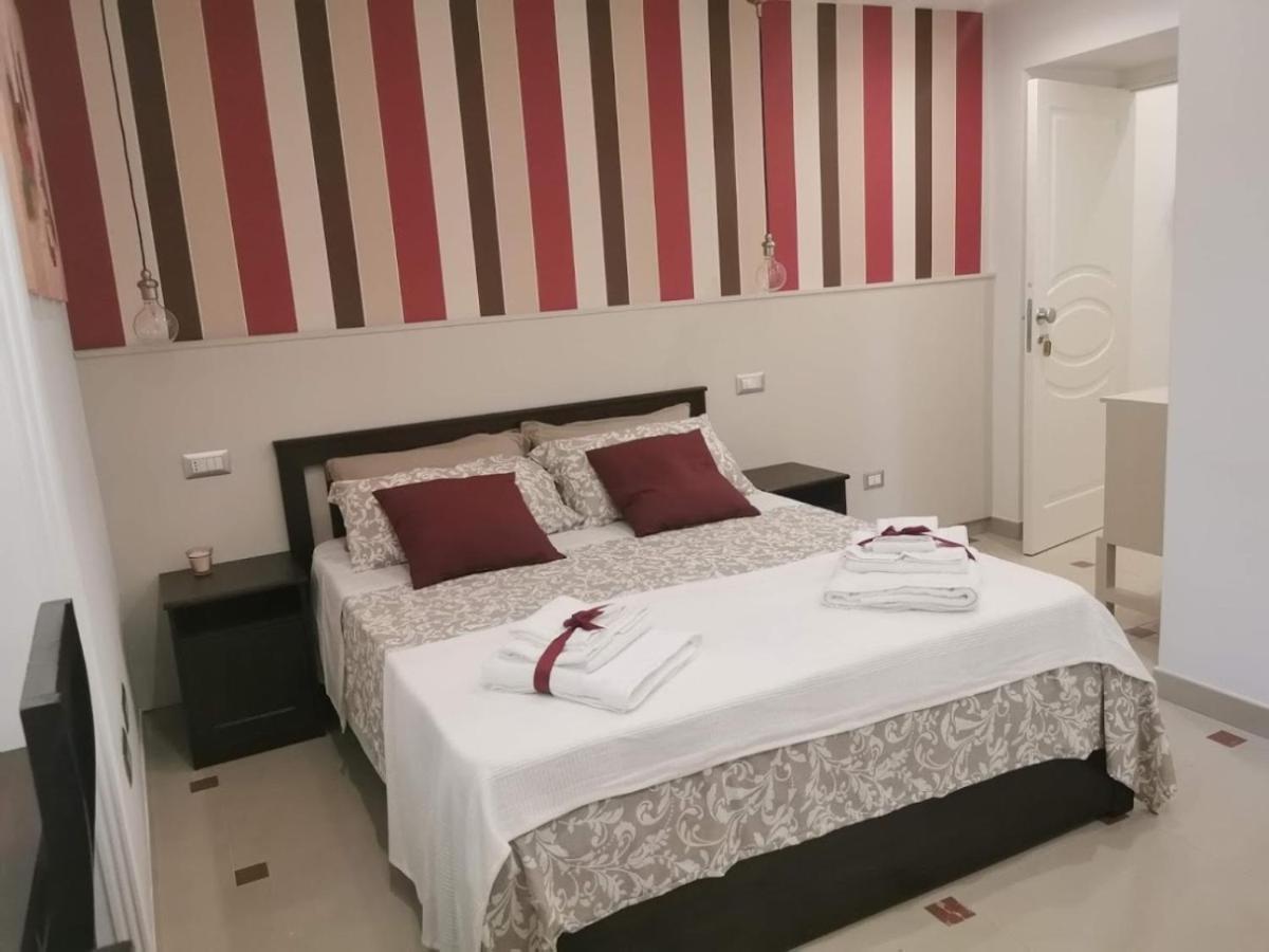 Bed and Breakfast Le Stanze Di Eli E Gio Castellammare di Stabia Exterior foto