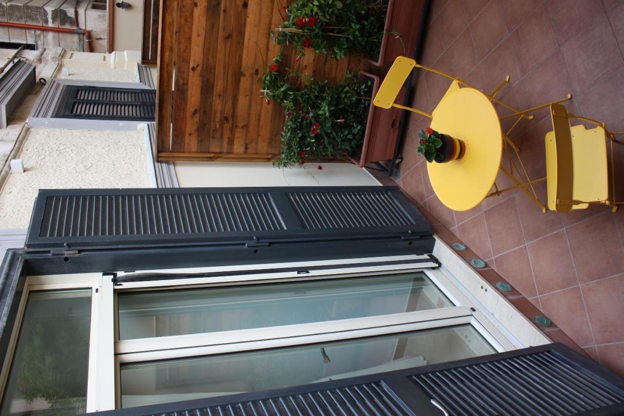 Bed and Breakfast Le Stanze Di Eli E Gio Castellammare di Stabia Exterior foto